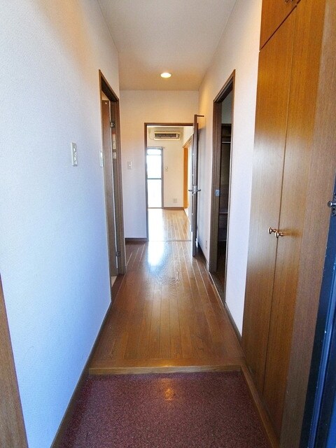 ウィスタリアガーデンの物件内観写真