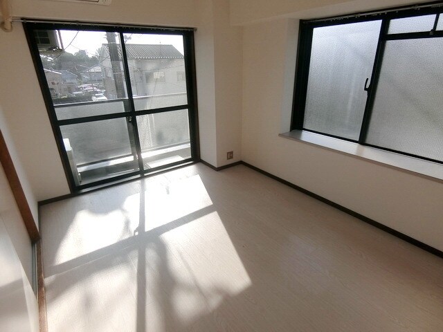 ガーデンハイツ昭島の物件内観写真