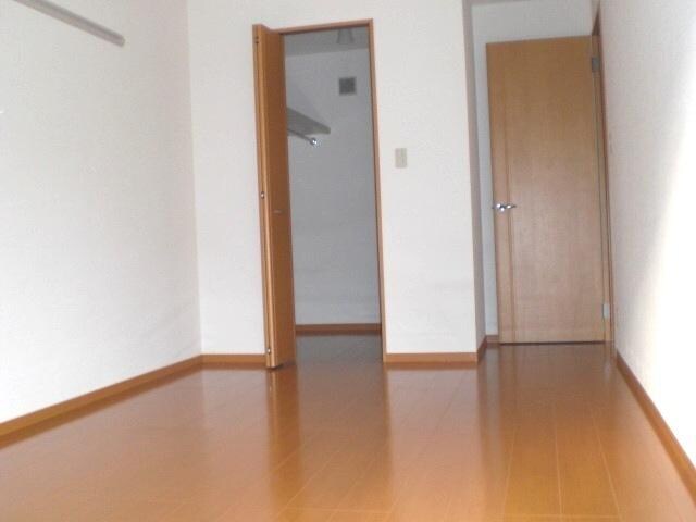 ツインオークスコート　South・Centerの物件内観写真