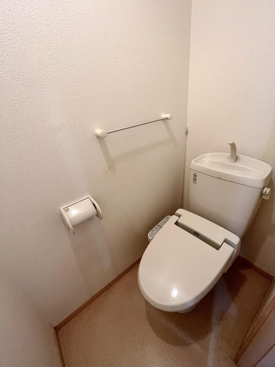 フォーシーズンの物件内観写真