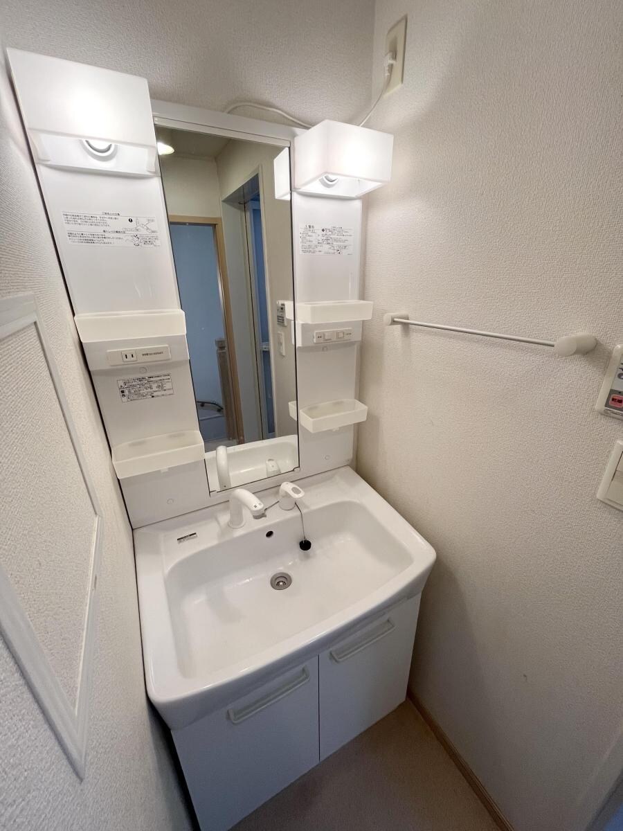 フォーシーズンの物件内観写真