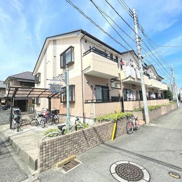 カロス３０の物件外観写真