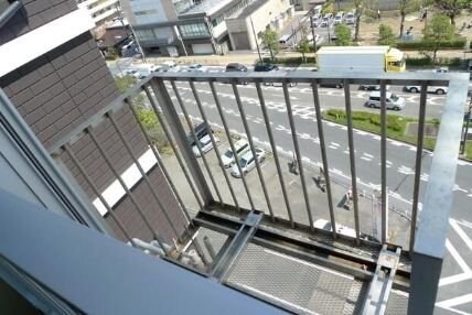 横浜鶴見共同ビルの物件内観写真