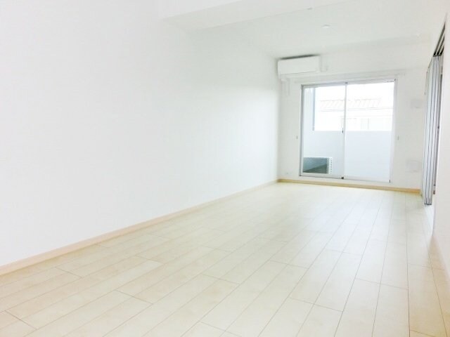 シャン・ド・フルールIIIの物件内観写真