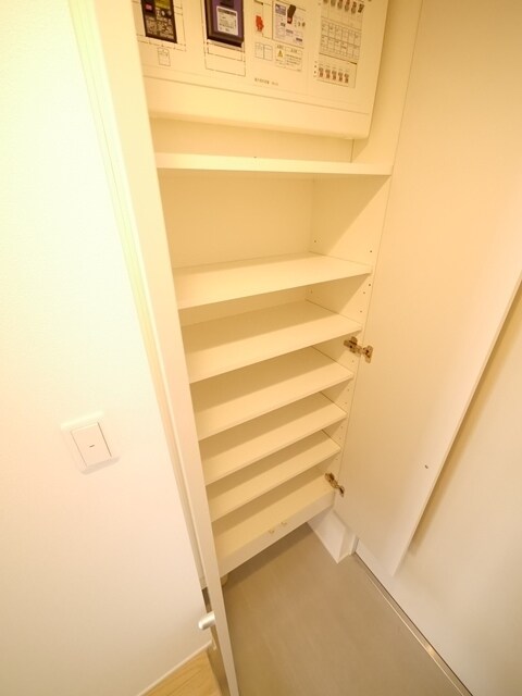 コスモリード川崎の物件内観写真