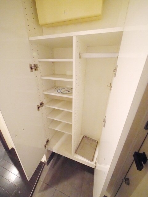 カスタリア鶴見の物件内観写真