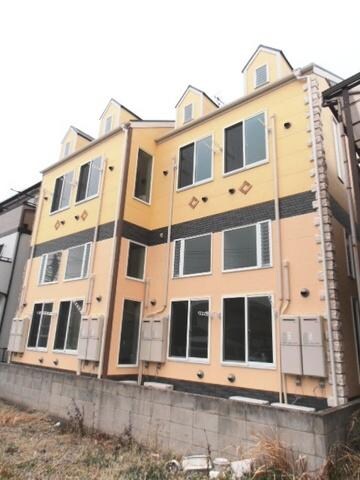 ユナイト殿町フェルナンデスの物件外観写真