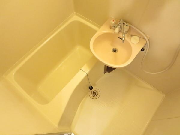 エステートピア山崎Ａの物件内観写真