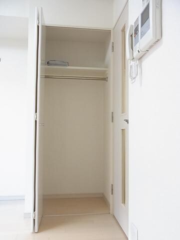 ガラ・ステーション岩本町Northの物件内観写真