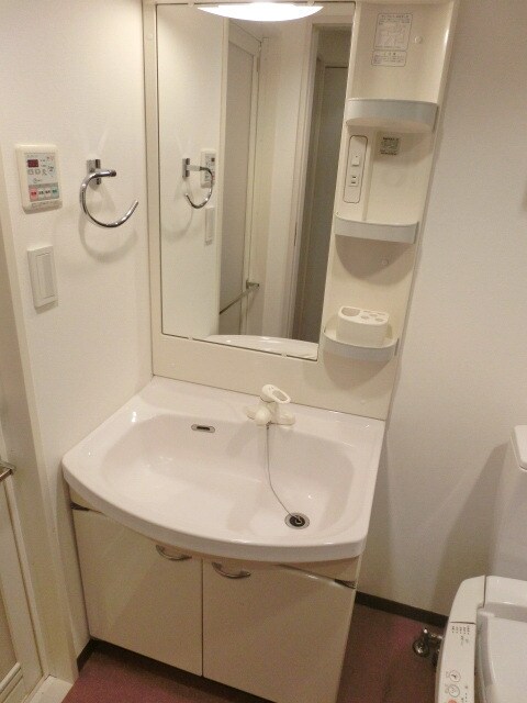 ドルチェ東京押上ＴＷＩＮＳ弐番館の物件内観写真