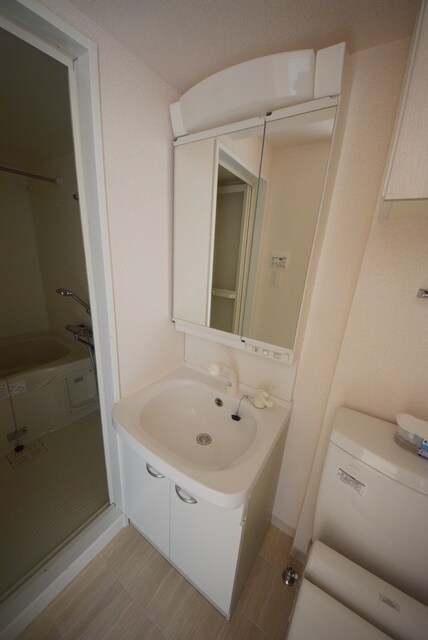 シュールフローレの物件内観写真