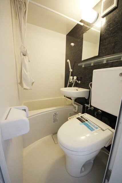 ユナイト妙蓮寺ストリングスの物件内観写真