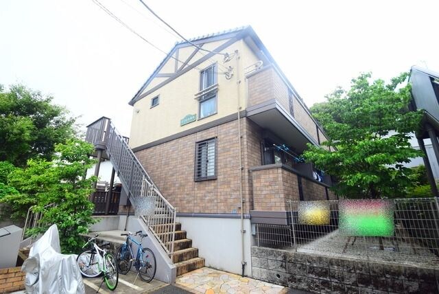 エクセル菊名の物件外観写真