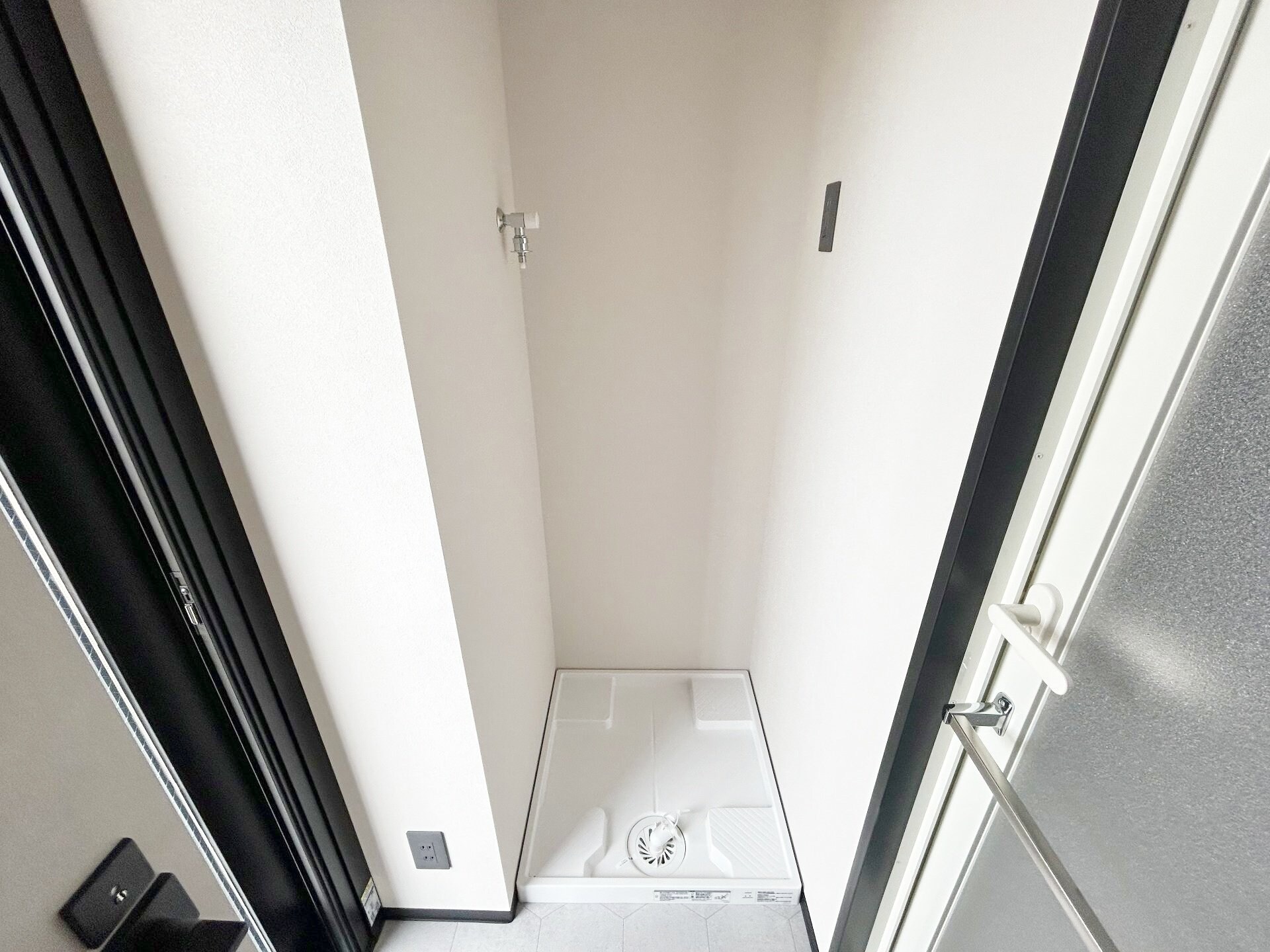 エストゥルース横浜子安の物件内観写真