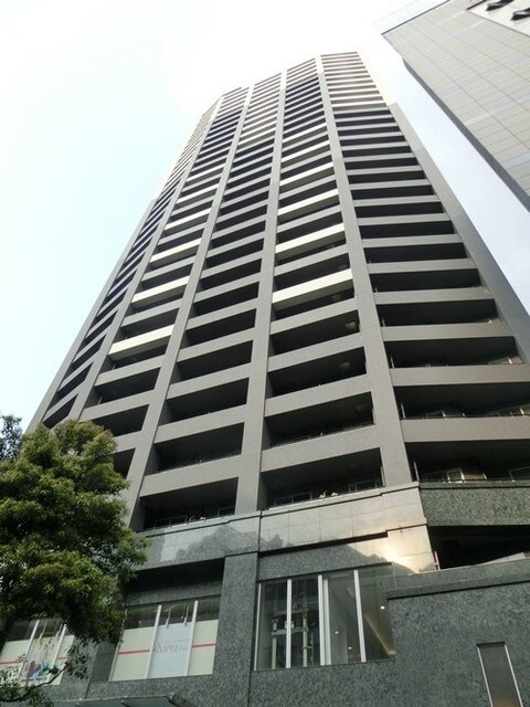 ファーストリアルタワー新宿の物件外観写真