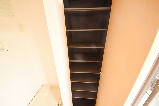 グラン・クェイルの物件内観写真