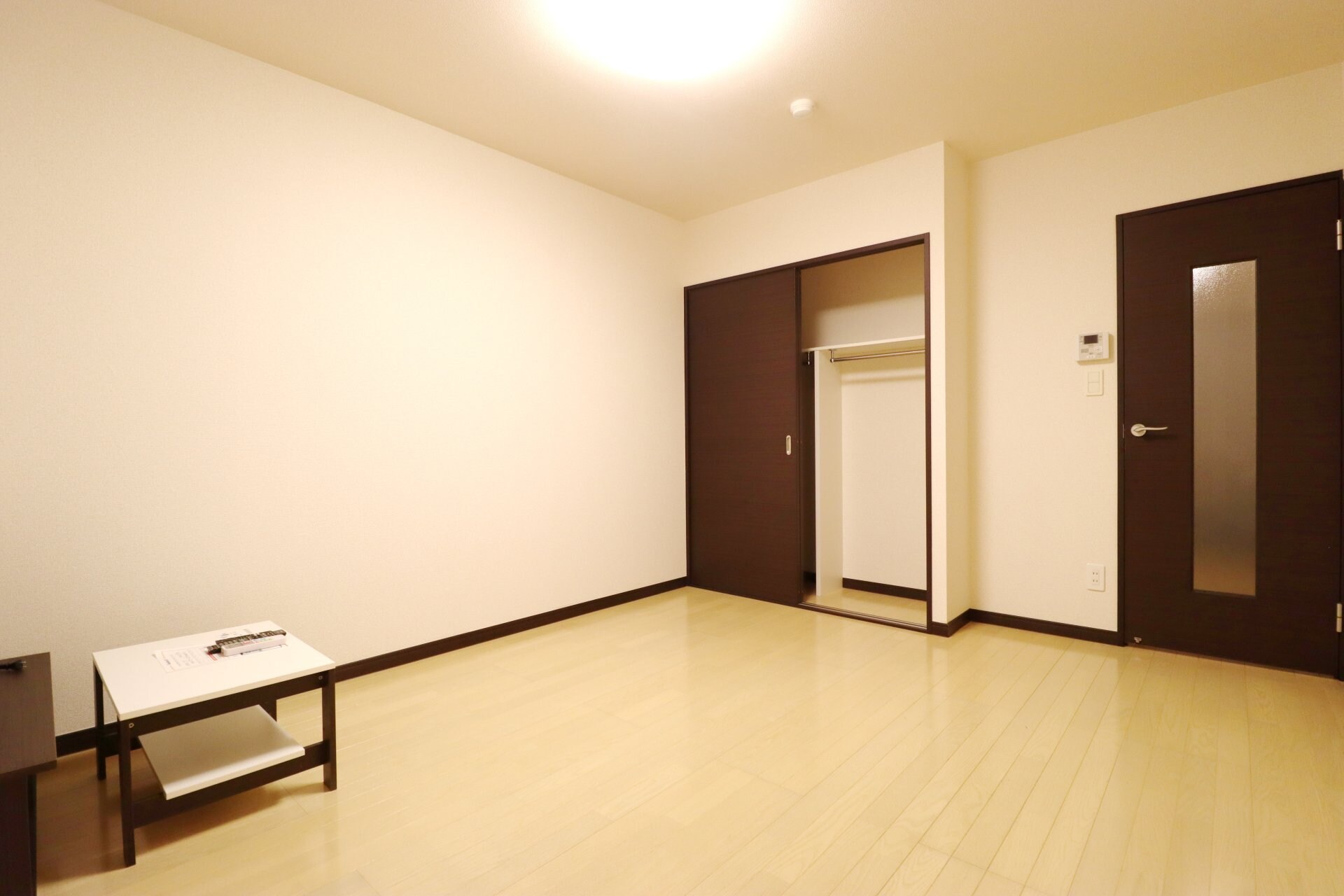 レオネクストルフェリの物件内観写真