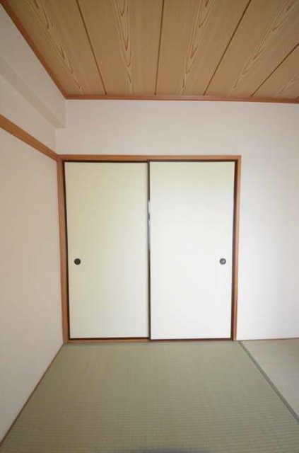 ツイン・アベニューの物件内観写真