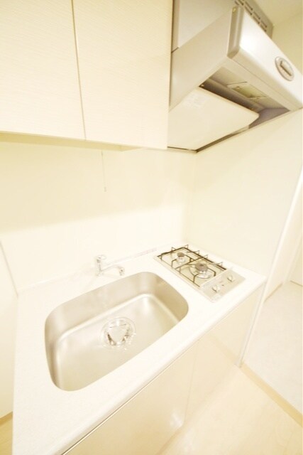 グランハイツ東新宿の物件内観写真