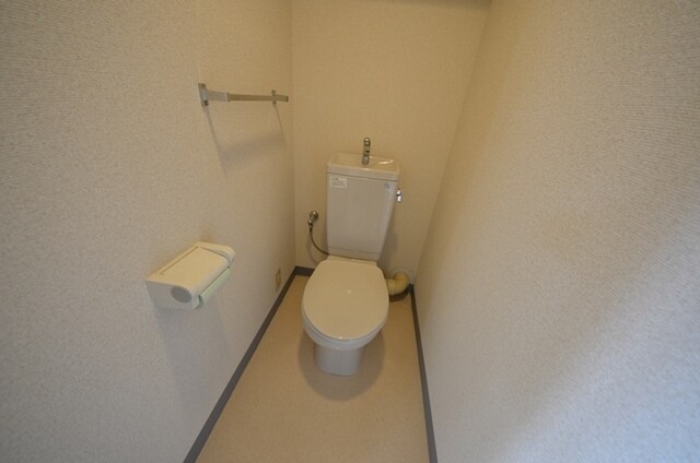 シモンズ中野の物件内観写真