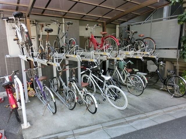 シモンズ中野の物件内観写真