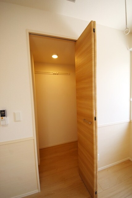 コンフォールの物件内観写真