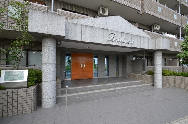 ブリリアントの物件内観写真