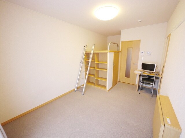 レオパレスプレミール中浦和IIの物件内観写真