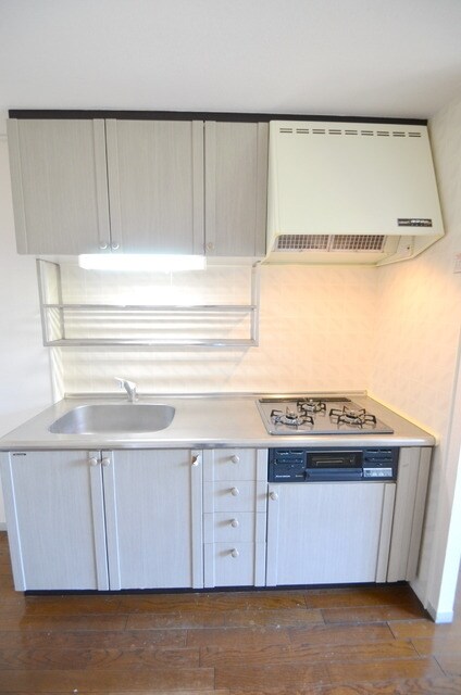 グローリアスハイツの物件内観写真