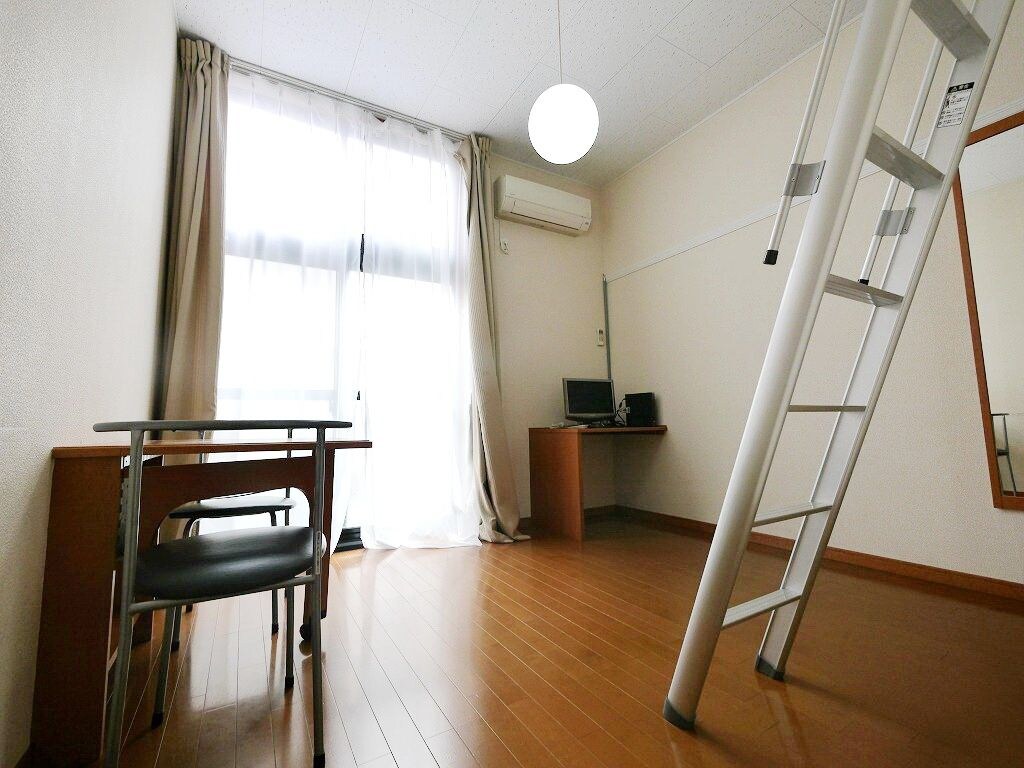 レオパレスオアシスの物件内観写真