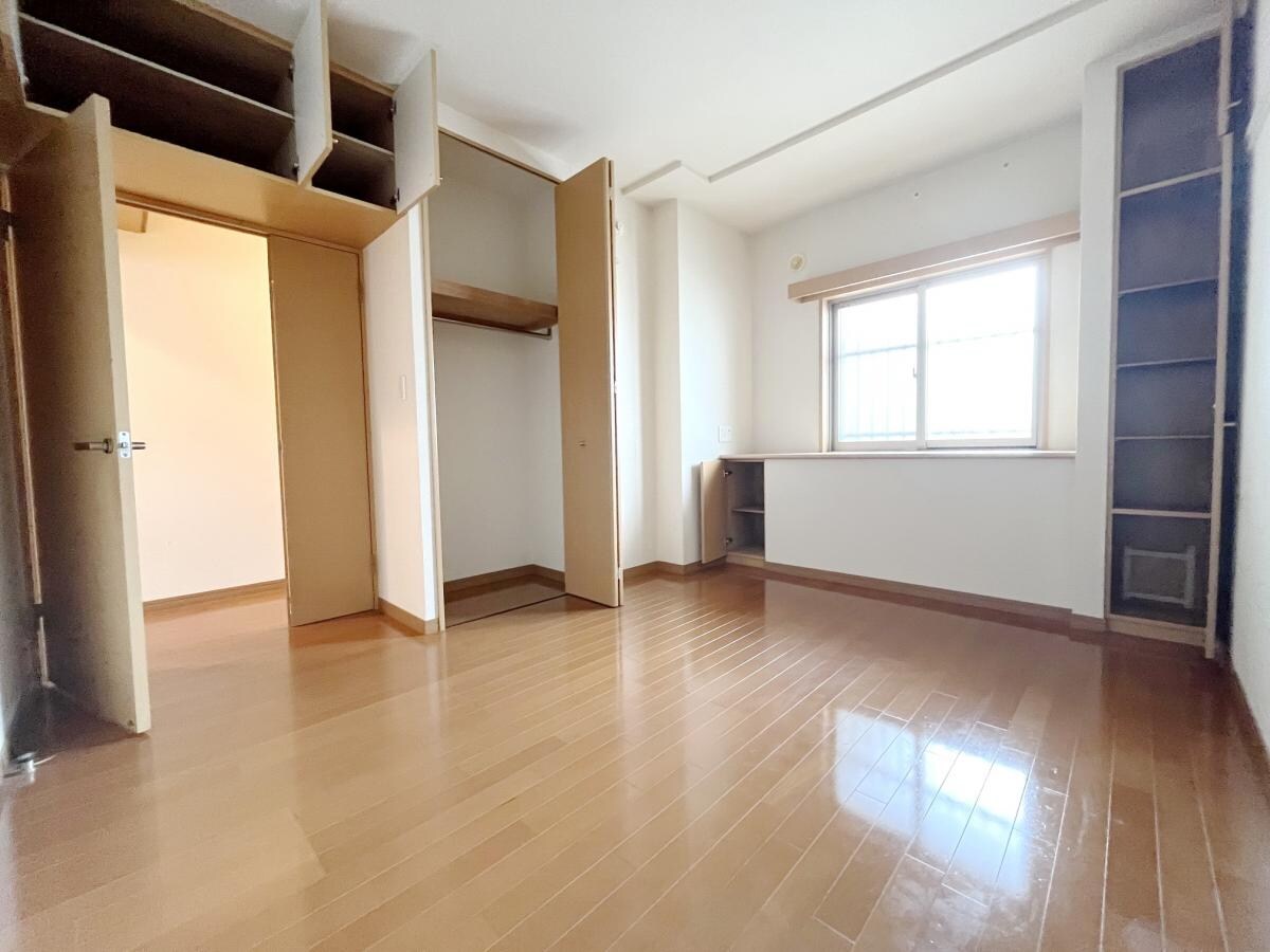 ロイヤルヒルズ浦和の物件内観写真