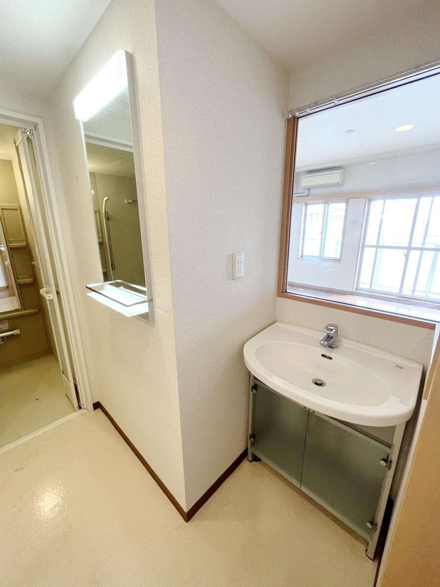 ロイヤルヒルズ浦和の物件内観写真