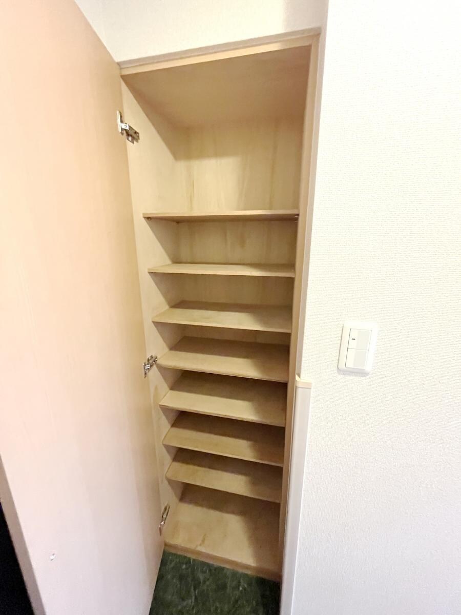 ロイヤルヒルズ浦和の物件内観写真