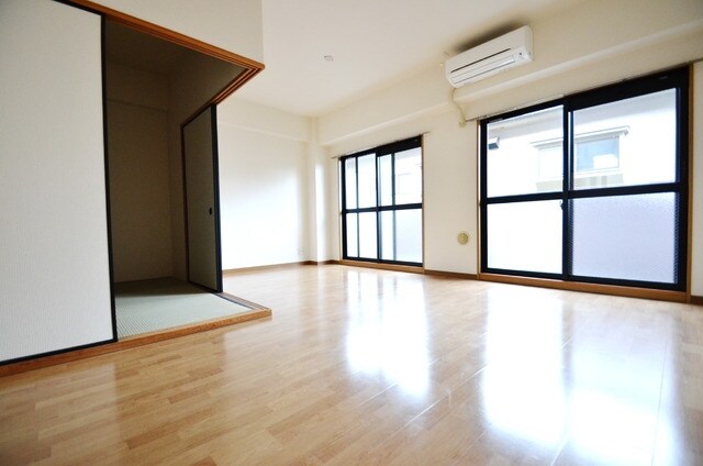 サンプレミール浦和の物件内観写真