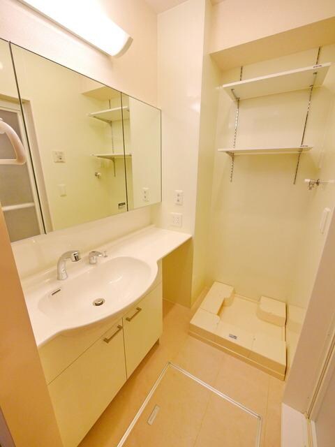 レ.セーナの物件内観写真