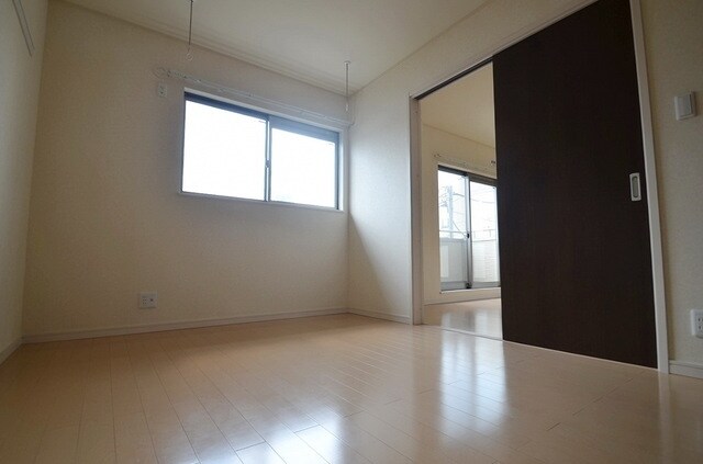 ロイヤルパークの物件内観写真