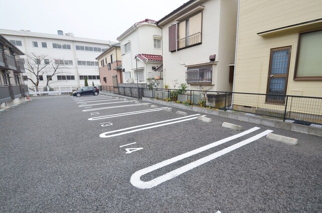 リビングタウン三橋の物件内観写真