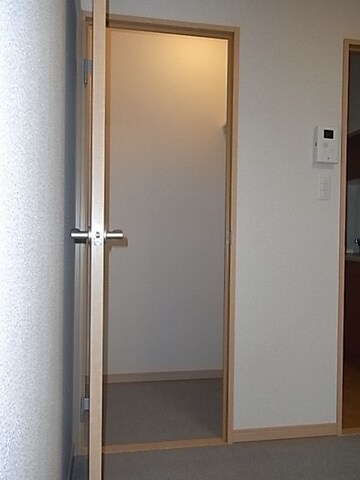 レオパレスＭａｋｅａｒｒｏｗIIIの物件内観写真