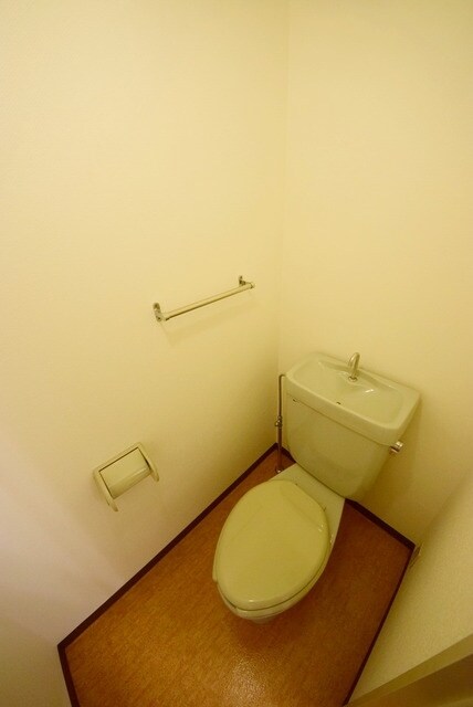 グリーンパークタニグチIIの物件内観写真