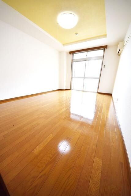 アーケティックマンション３の物件内観写真