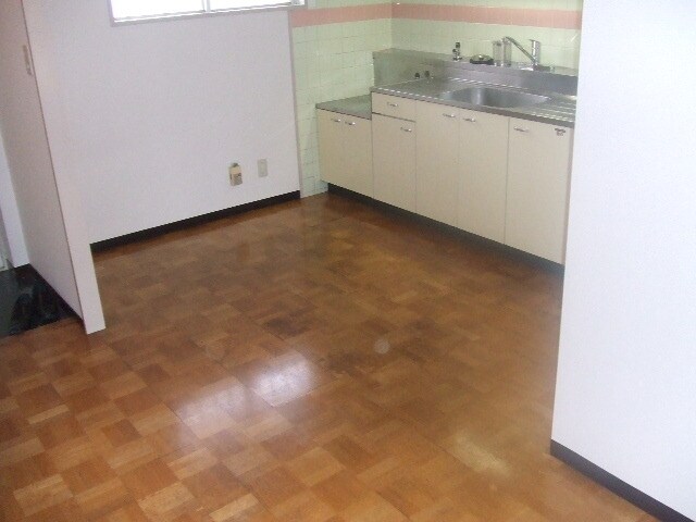 メナーフジの物件内観写真