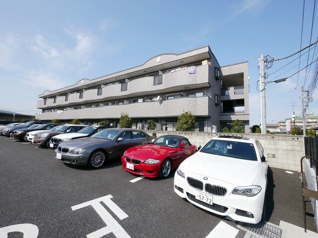 トゥジュール・ヴェールの物件外観写真