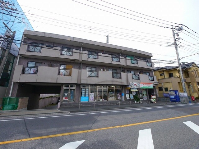 ル・マイーム参番館の物件外観写真