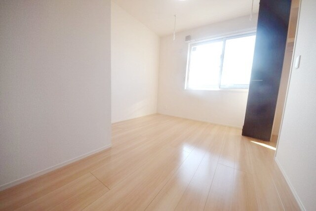 ロイジェントパークスレイクタウン II　Ｋの物件内観写真