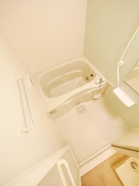 レジデンスガーデンIの物件内観写真