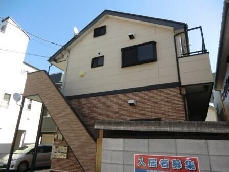 コートクラールの物件外観写真