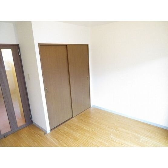 アーバンフォーレストの物件内観写真