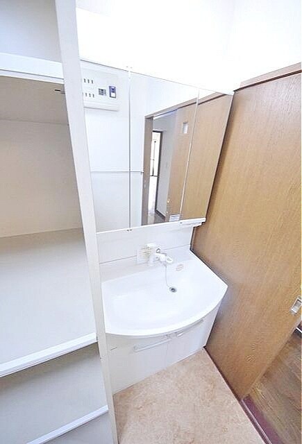 グランフィールド行徳の物件内観写真