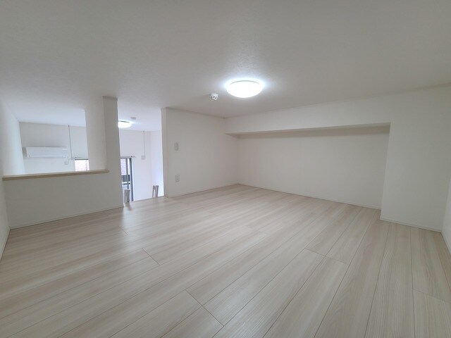 コンフォルト中山の物件内観写真