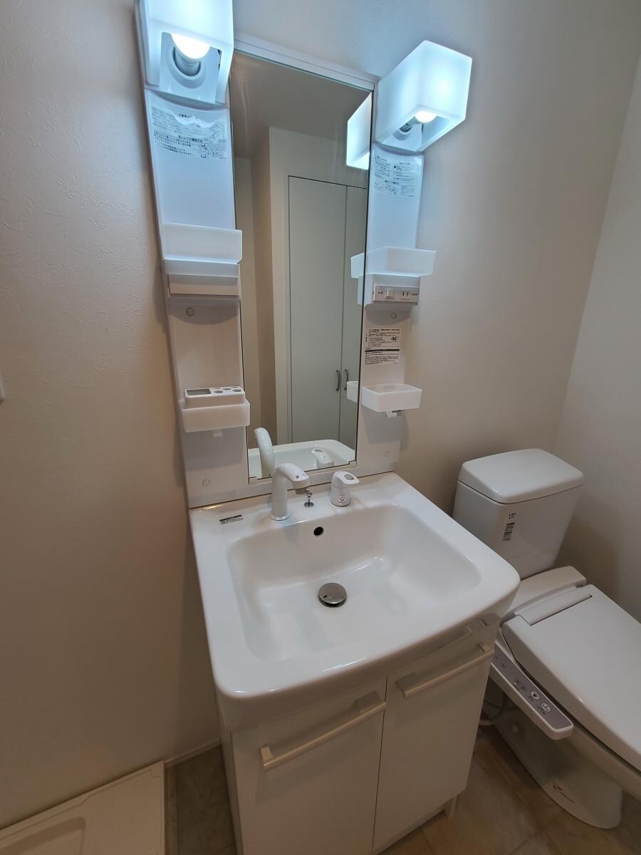 コンフォルト中山の物件内観写真